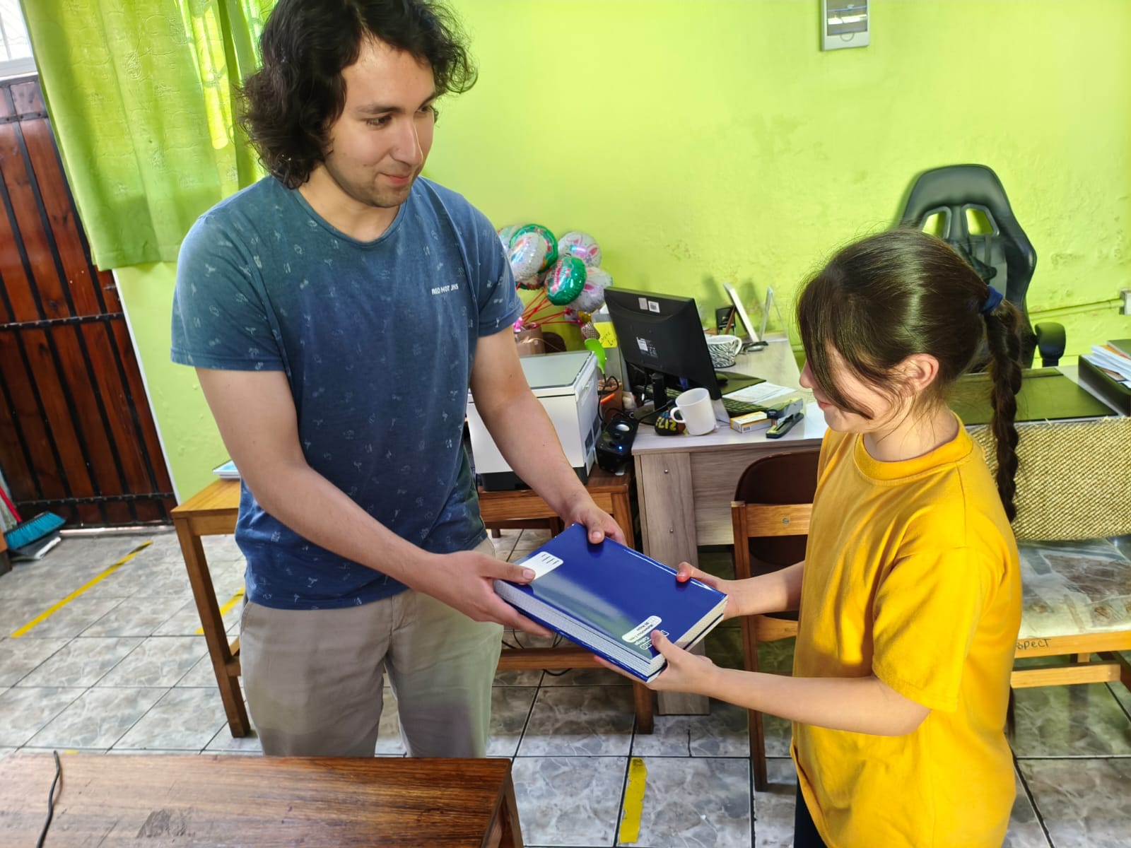 Entrega de útiles escolares — EMA DÍAZ SIERRA (Año escolar 2026)